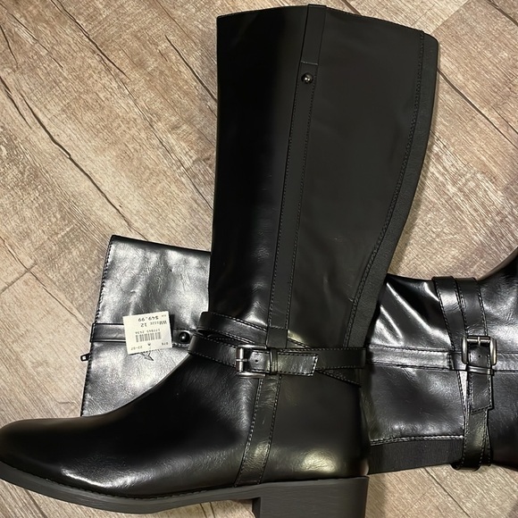 American Eagle boots - Picture 6 of 7